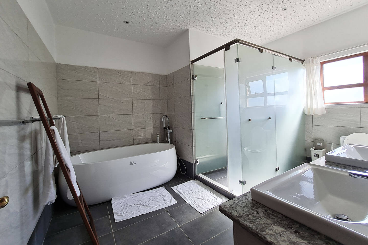 villas-pg-bedrooms-slider-image5